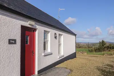Image de Derg Cottage, pet friendly, with open fire in Strabane