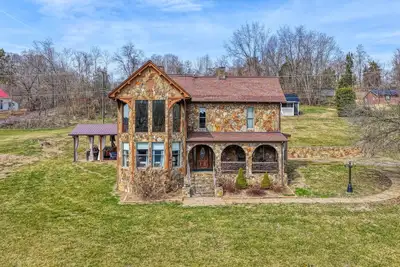 Image de Cozy & Spacious 4br Home | Sleeps 10 to 14