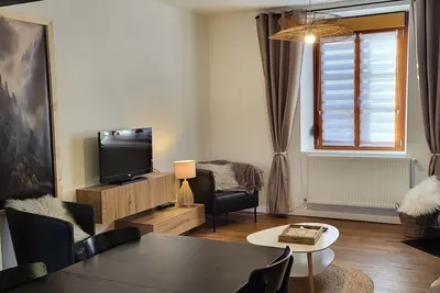 Image de Maison 4-6 pers • Lac & hyper-centre à 300 m • Linge inclus