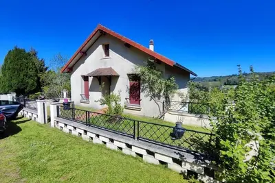 Image de Maison \" Pierre du Lac \" - Aydat