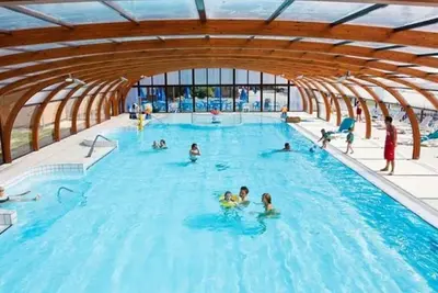 Image de 4 pers + 1bb- 2sdb-Piscines. Proches des différents sites du Débarquement