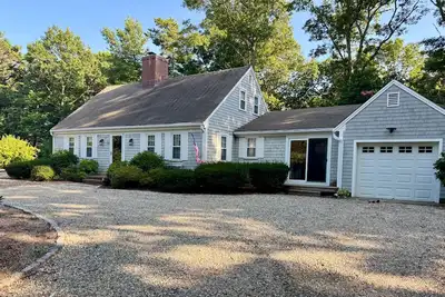 Image de New Seabury Getaway | Pond Paddles & Beach