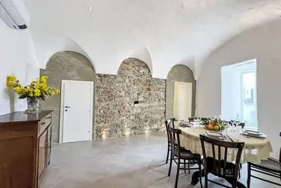 Image de Merveilleuse maison de vacances privée pour 8 personnes avec climatisation, Wifi et terrasse