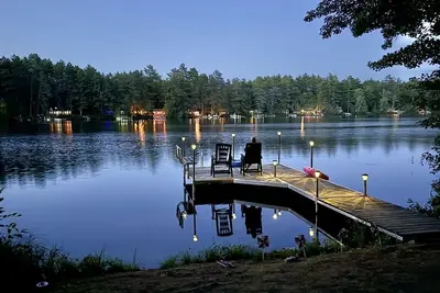 Image de Waterfront On Sand Pond With A Private Sandy Beach