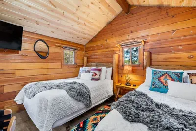 Image de Red Rock Cabin: Black Hills Retreat