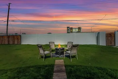 Image de Modern 4br Sun House Near Downtown |Bbq + Home Gym