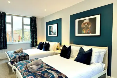 Image de Amazing Large 3 Bedroom Apartment - Sleeps 8!