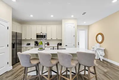 Image de Pastel Paradise Villa near Disney With Margaritaville Resort and Island H20.