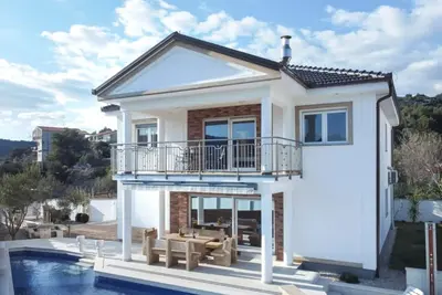 Image de Two-Bedroom Apartment with Terrace-Farm