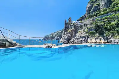 Image de Amore Rentals-Villa Incanto sul Mare-Exclusive Oasis, Private Chef & Sea Access