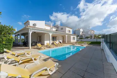 Image de Villa Girassol | 5 Chambres | Central | Albufeira