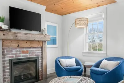 Image de Hgtv Featured Cape Cottage Minutes to Beaches