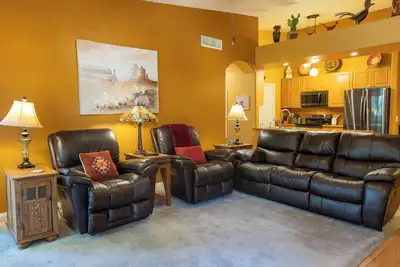 Image de Cozy 2-Bedroom Condo with Mountain View, Hot tub and Heated Pools