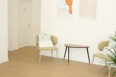 Image de Entire Dwelling | on the waterfront | 4 rooms • 4 bathrooms