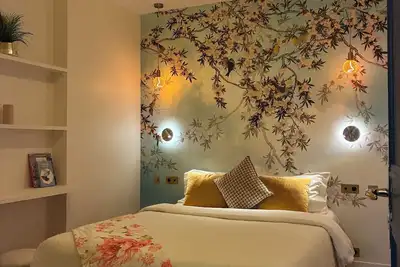 Image de Apparemment Paris Sud Métro & Parking