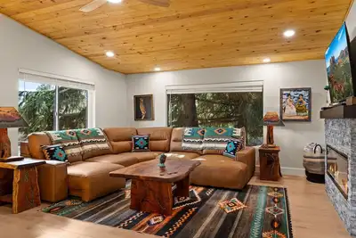 Image de Gorgeous Designer Home, Sedona Red Rock Basin Views, Outdoor Living