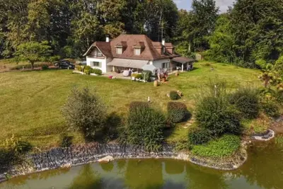 Image de La Roquetière, Domaine Paradisiaque pour 12 pers.