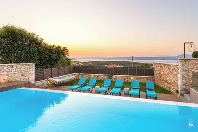 Image de Titan Villas - Villa Kronos