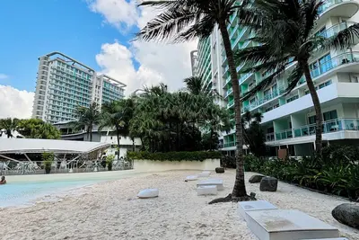 Image de Cozy Condo Unit at Azure, Parañaque