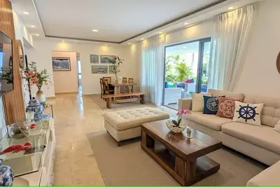 Amaré - beachfront and pool