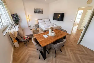 Image de Stadionperle | Direkt im Viertel | Gruppenliebling