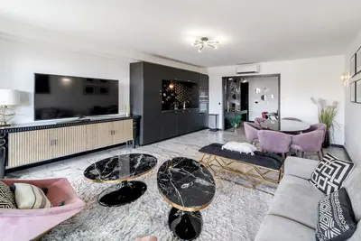 Image de -Clr- Charmant appartement 3 pièces au cœur de Cannes
