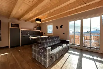 Image de Studio « 2 Monolocale » avec vue montagne, balcon et Wi-Fi