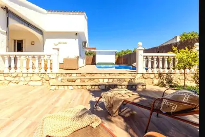 Image de Vacation home in Riumar with pool - sun, beach & privacy, Villa Enrico