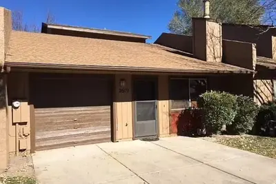 Image de Quaint 2-bedroom townhome in Flagstaff perfect for your getaway
