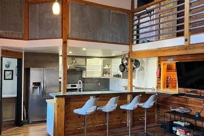 Image de Tranquil 4-bedroom apartment in charming Bozeman perfect for families