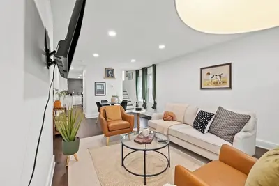 Image de Modern 2br Retreat | Big Kitchen | Limited Deal