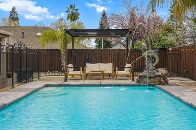 The Refuge at Diamond Ridge :: Pool and Spa