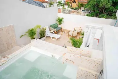 Image de Casa Moneda 3 House Old city Pool near clock tower