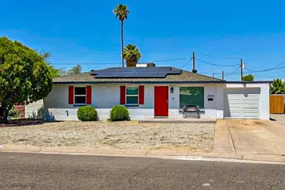 Image de Snowbird-friendly home with central Ac, washer/dryer & free WiFi - near golf
