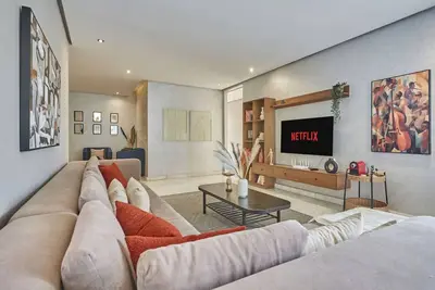 Image de Luxury 3-Bedroom Getaway in Bouskoura`s Finest