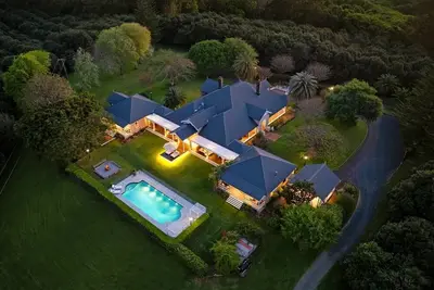 Image de Hinterland House