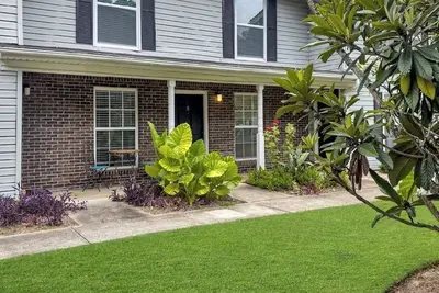 Image de Stylish West Ashley Retreat Near Downtown Charleston