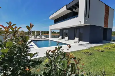 Image de Villa New Villa Angelo (V9041-K1) - Privlaka (Zadar)