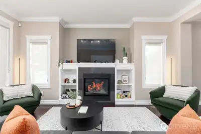 Mckernan | Garage Parking | A/C