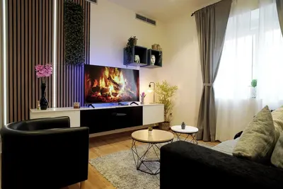 Image de Just 10 minutes from the City Walls! An ideal home for friends and families.