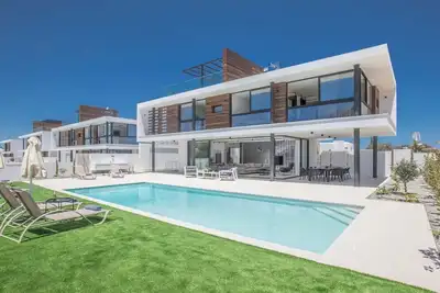 Image de 14 & 15 Pep Villas, Fig Tree Bay, Protaras, 10 Bedrooms, 8 Bathrooms, Sleeps 22