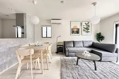 Image de Modern Home Near Kumamoto Airport by Restavio