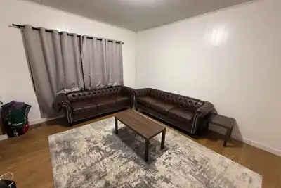 Image de \nTranquil 3-bedroom house with Ac porch fence yard Wi-Fi Tv in charming Buffalo