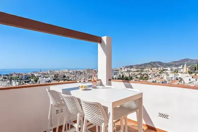 Image de Burriana Beach – 3 Spacious Terraces with Sea Views