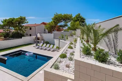 Image de Villa Bura a spacious 6-bedroom villa in quaint Barbat on Rab Island with Pool