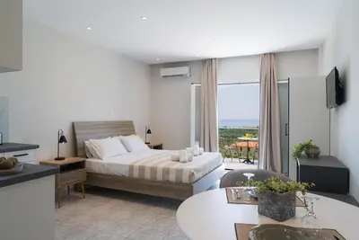 Image de 206 - Deluxe Queen Studio with sea view