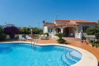 Image de Villa piscine privée, plage proche - 6 pers.
