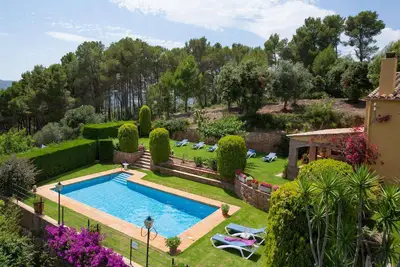 Image de Irina - Quatre Chambres Villa, Couchages 8