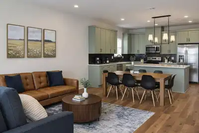 Image de New Hilltop Lake Granbury Retreat, Cowboy Pool, Lake Access, Family Friendly