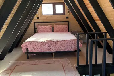 Image de Tranquil 1-bedroom bungalow with Ac in charming İstanbul